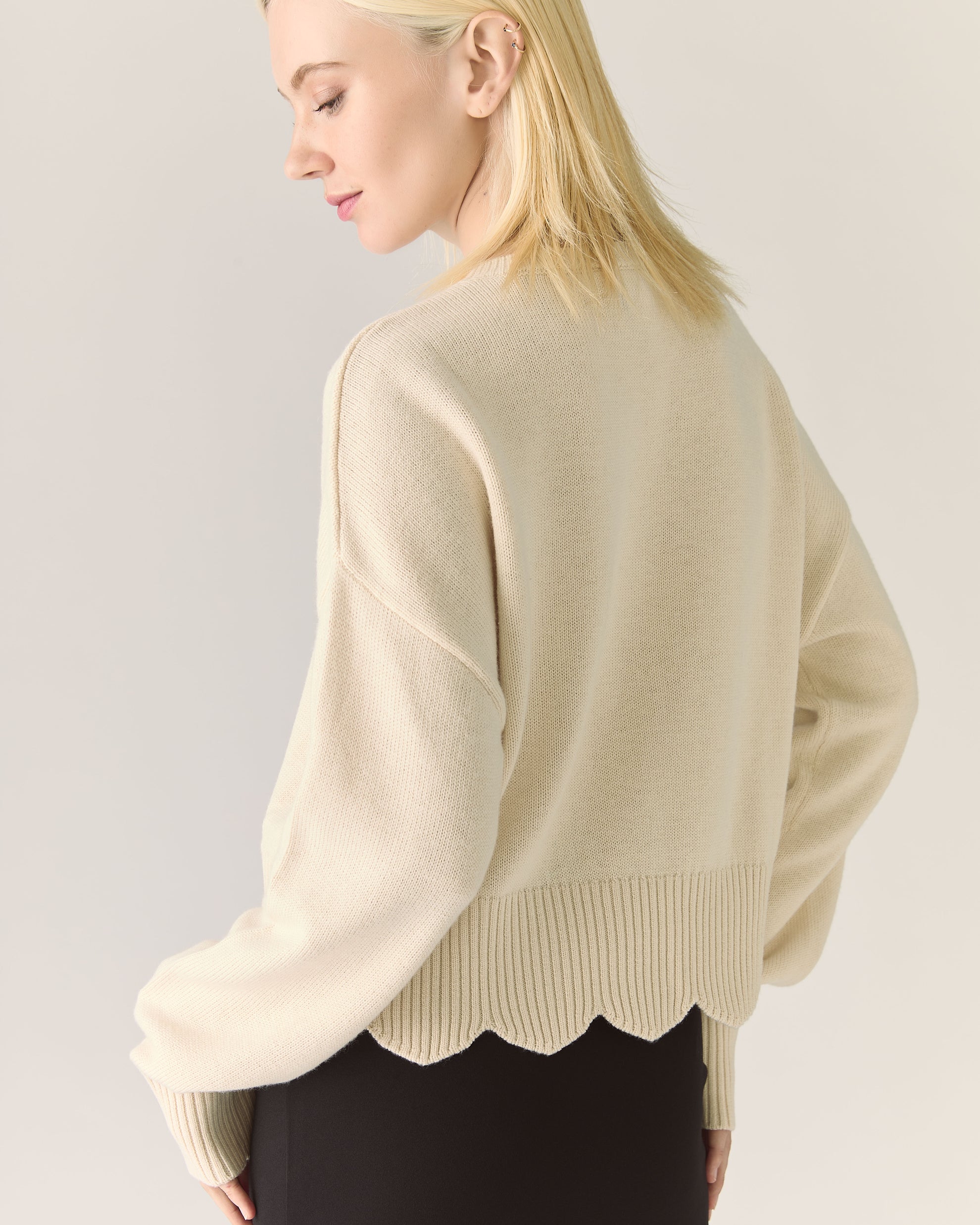 Pull festonné en mérinos responsable - Crème fouettée